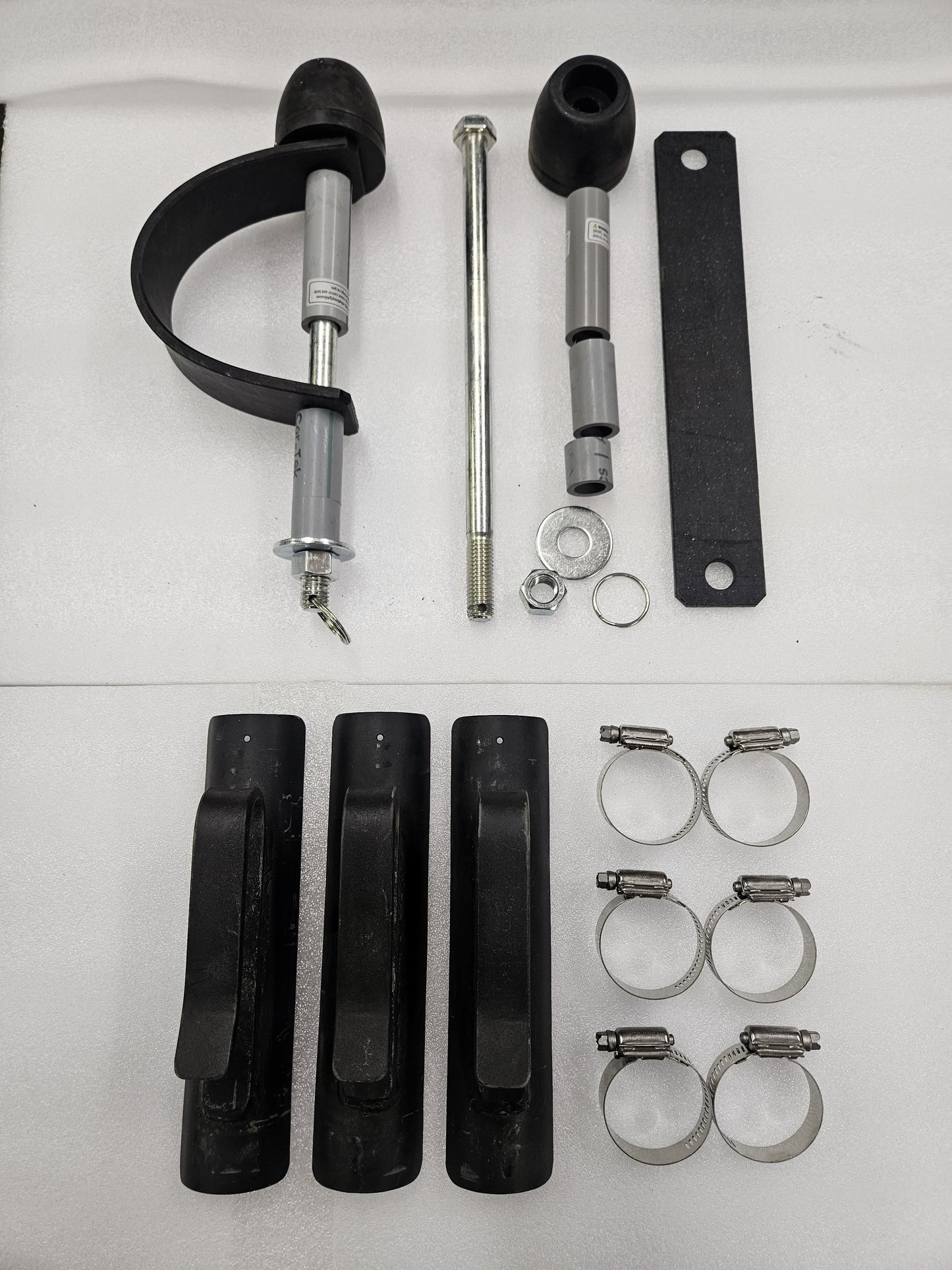 Whitewater rowing pins and clips hardware for raft oar setup