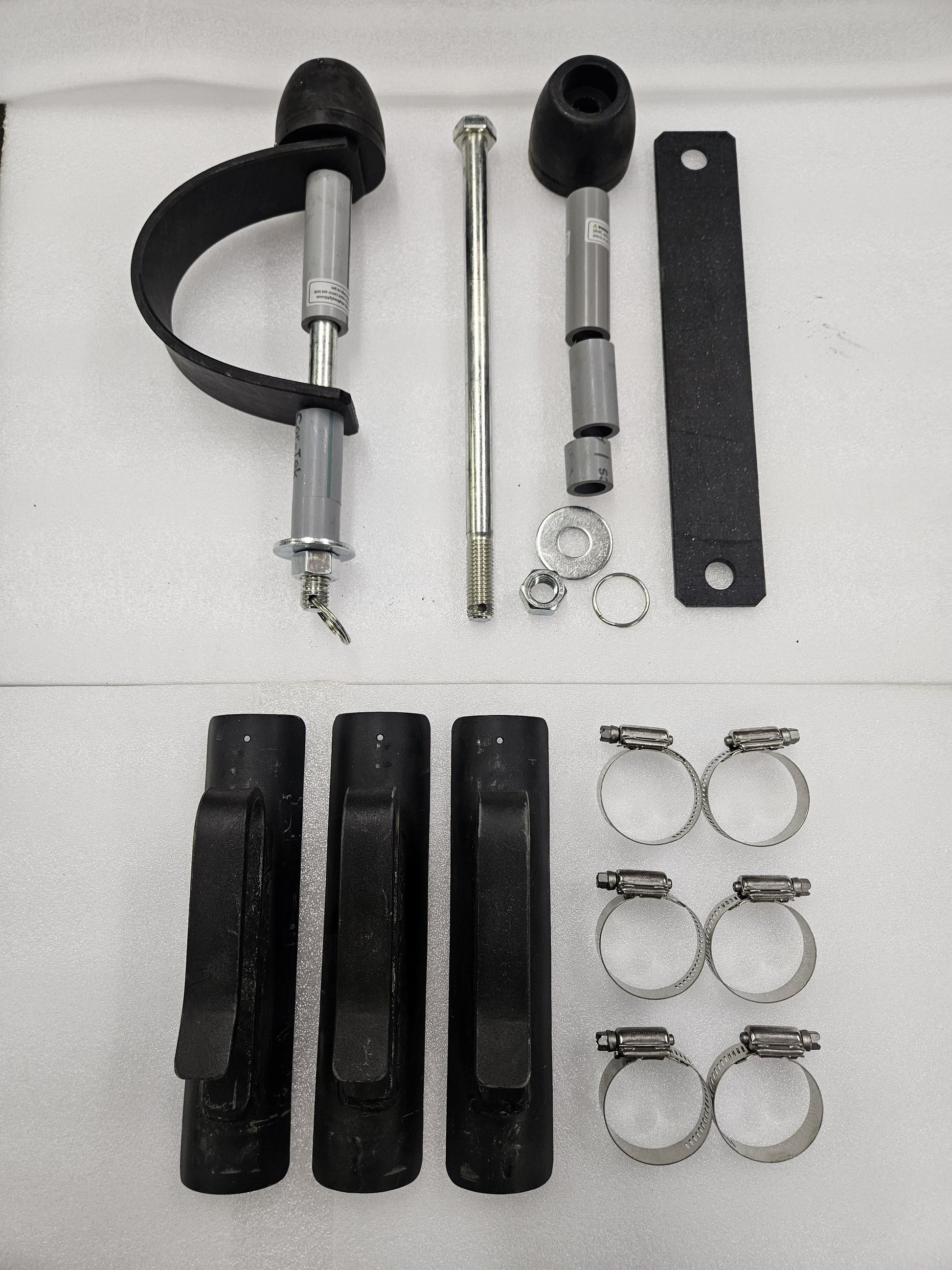 Whitewater rowing pins and clips hardware for raft oar setup